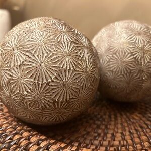 Decorative orbs - textured / patterned - set of 2